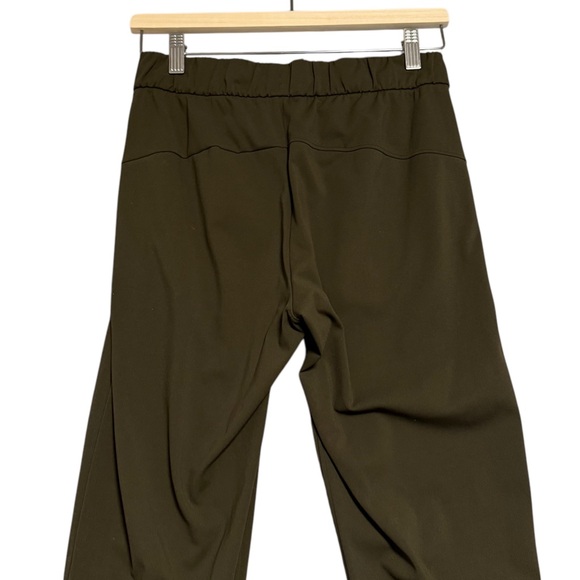 Lululemon | On The Fly Pant Dark Olive Size 4 - Picture 8 of 16
